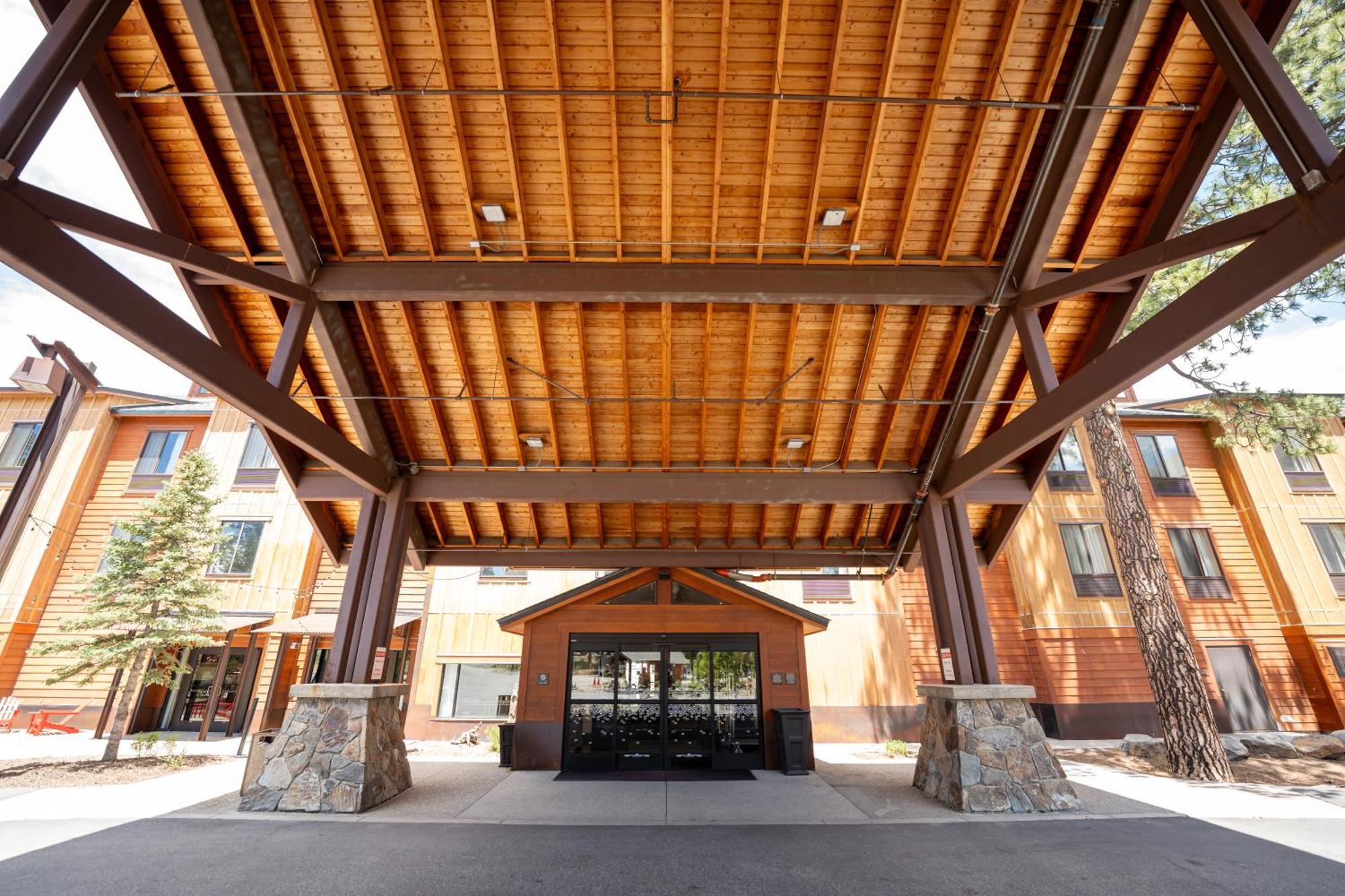 Hampton Inn&Suites Tahoe-Truckee Exterior foto